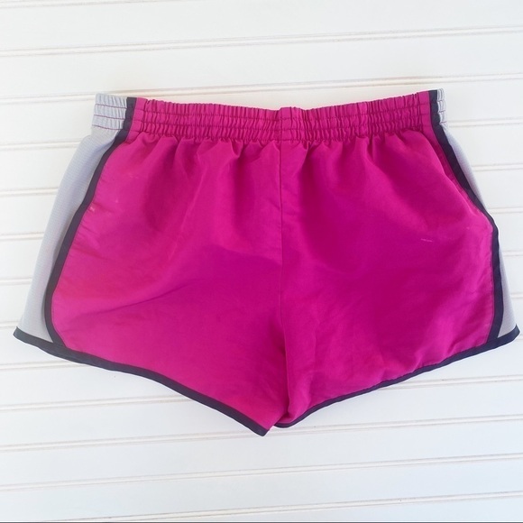 Pink Activewear shorts Size Large - Picture 3 of 10